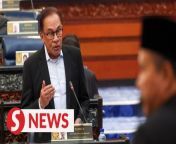 Prime Minister Datuk Seri Anwar Ibrahim on Tuesday (March 7) said Amazon Web Services (AWS) took a wait-and-see approach before deciding to invest RM25.5bil in Malaysia as they believed there was political stability in the administration with clear policies and direction.&#60;br/&#62;&#60;br/&#62;Read more at https://bit.ly/3SSyWCK&#60;br/&#62;&#60;br/&#62;WATCH MORE: https://thestartv.com/c/news&#60;br/&#62;SUBSCRIBE: https://cutt.ly/TheStar&#60;br/&#62;LIKE: https://fb.com/TheStarOnline